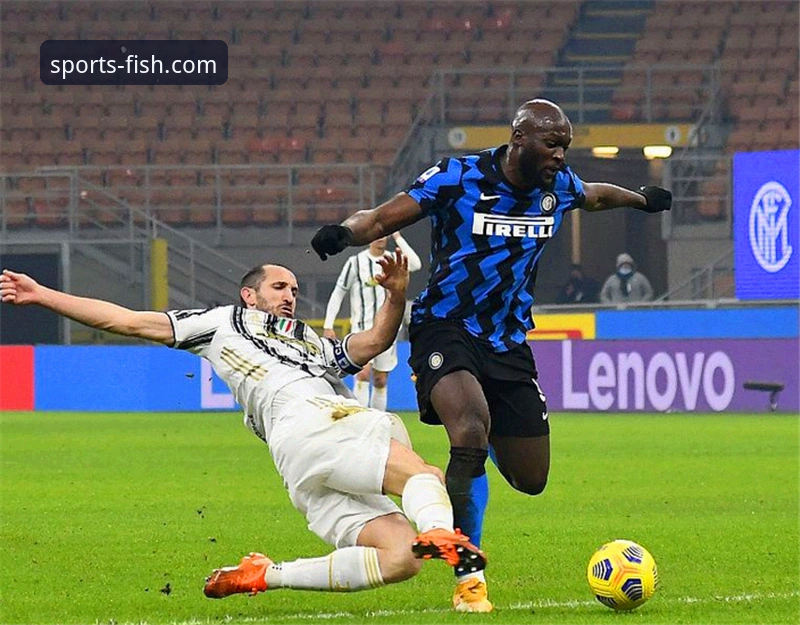 如何通过专业体育平台深度解读国米大胜背后的战术细节？